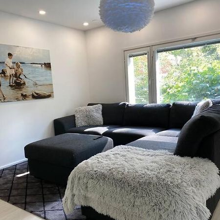דירות רובניימי Modern Apt - King-Size Bed - Wifi -Self Check In מראה חיצוני תמונה